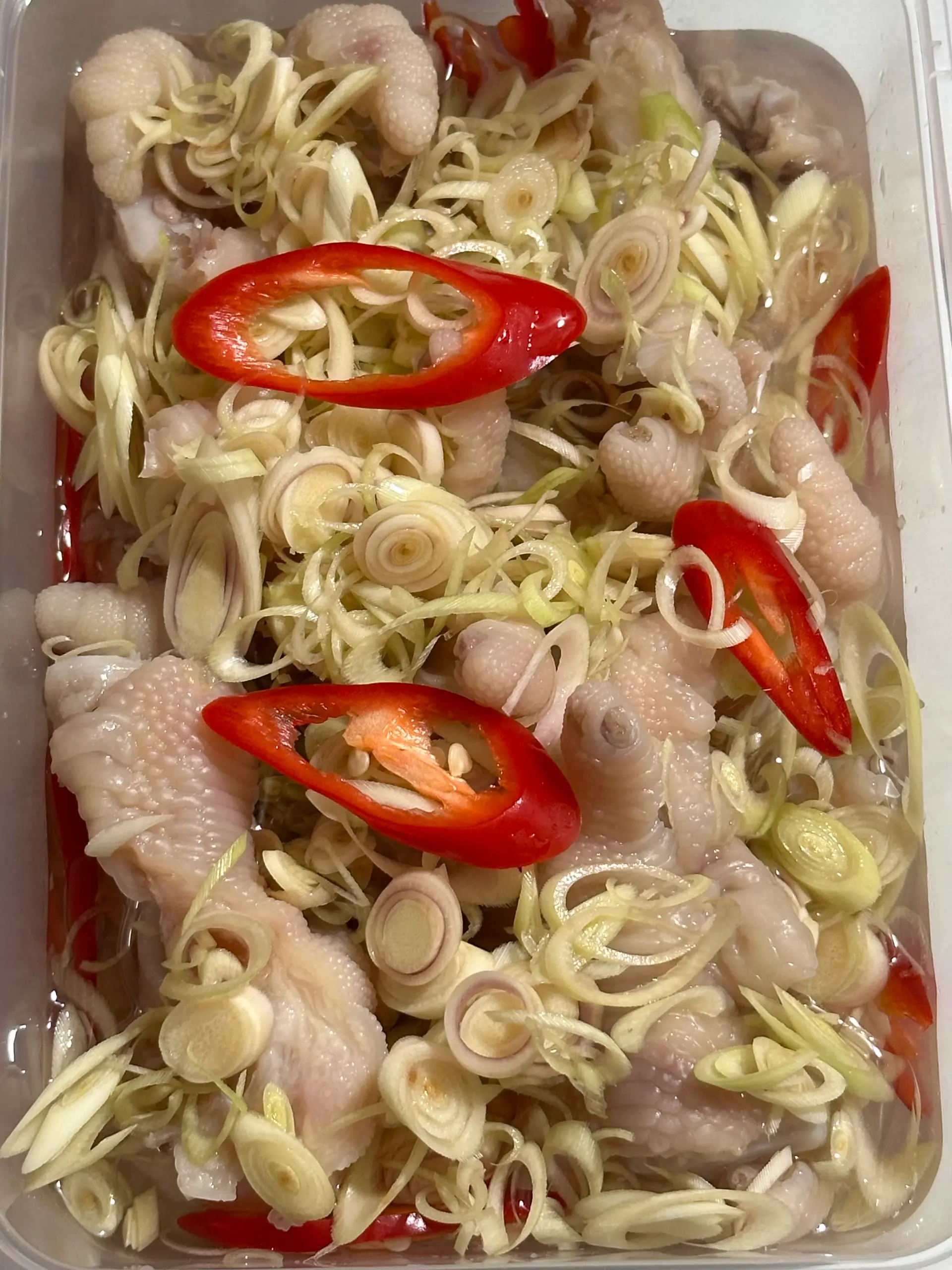 Hình ảnh CHÂN GÀ RÚT XƯƠNG NGÂM SẢ TẮC 
