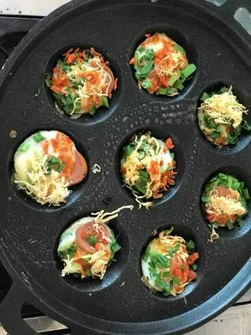 Hình ảnh Bánh trứng cút nướng (10 cái/phần) 