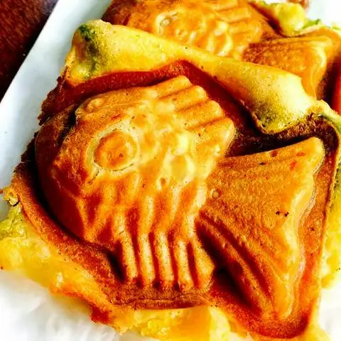 Hình ảnh Bánh cá trà xanh phô mai