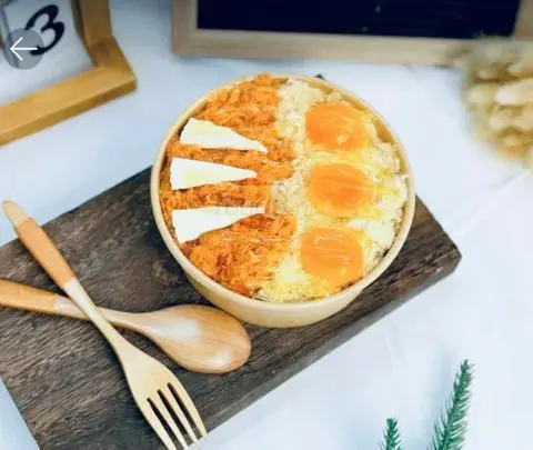 Hình ảnh Bông Lan Trứng Muối Lớn