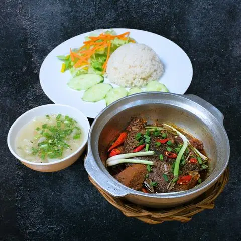 Hình ảnh Cá mè dinh kho mềm