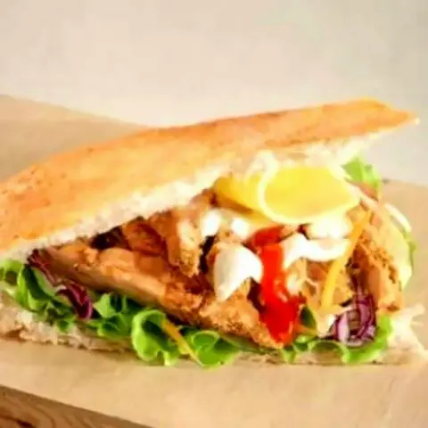 Hình ảnh Kebab thịt gà - phô mai