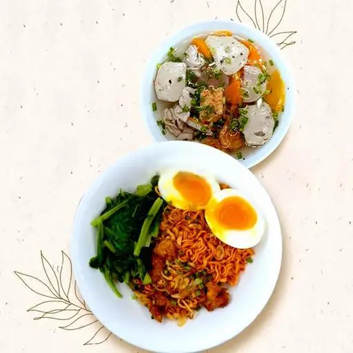 Hình ảnh Mì trộn trứng lòng đào