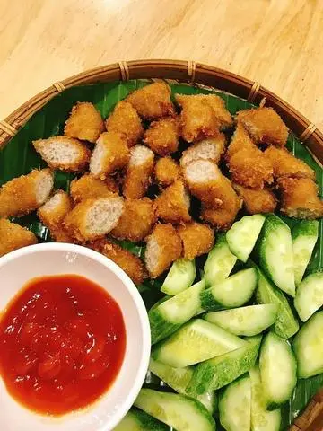 Hình ảnh Nem chua rán
