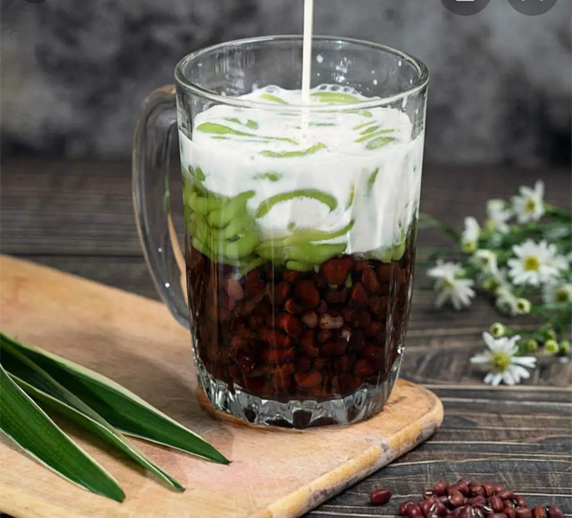 Hình ảnh Đậu đỏ bánh lọt nước cốt dừa 