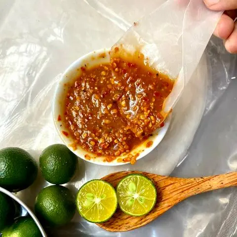 Hình ảnh BÁNH TRÁNG CHẤM MUỐI SỆT
