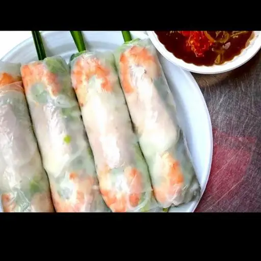 Hình ảnh Gỏi Cuốn Chấm Mắm Chua Ngọt