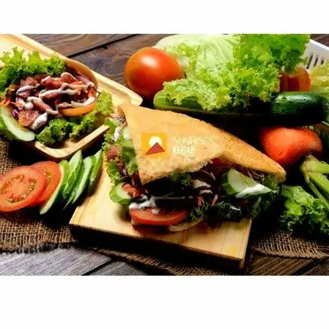 Hình ảnh Combo bánh mì kebab tam giác - trà sữa trân châu ngoc trai