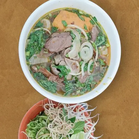 Hình ảnh Bún bò thập cẩm