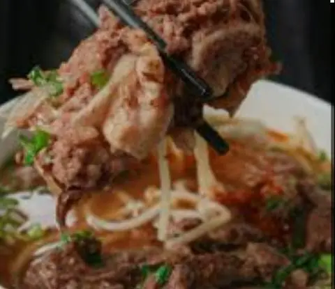 Hình ảnh Bún Bò Sườn Sụn 