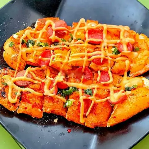 Hình ảnh Bánh mỳ nướng truyền thống 