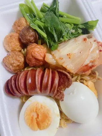 Hình ảnh Mì Trộn Indomie ( Tặng Kèm Kim Chi Homemade )