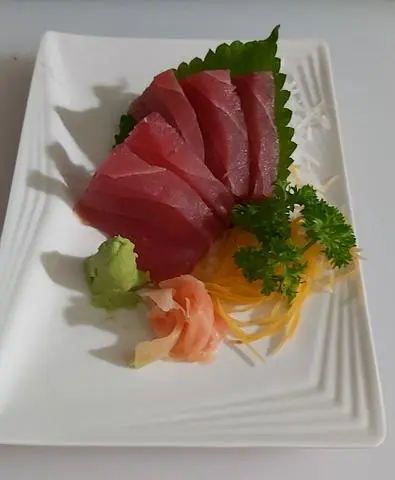 Hình ảnh Cá ngừ sashimi