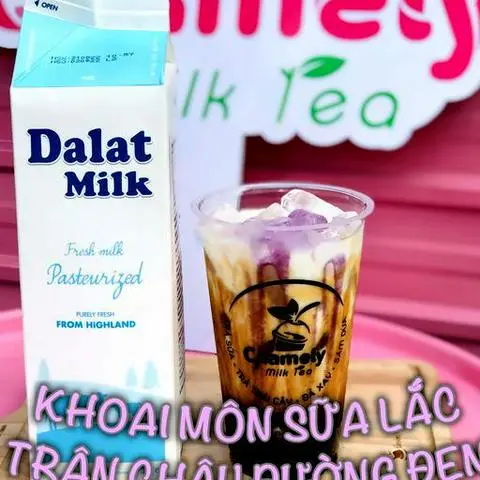 Hình ảnh Khoai môn sữa lắc trân châu đường đen 