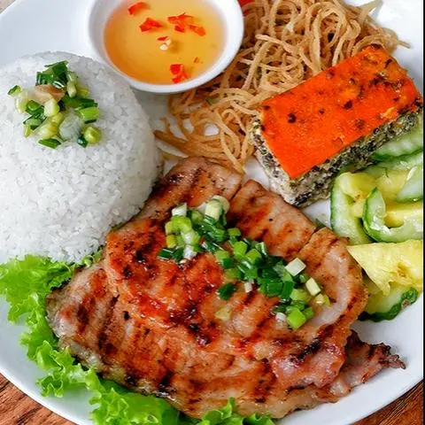 Hình ảnh Cơm Sườn Cốt Lết Ram