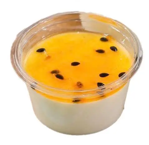 Hình ảnh Panna Cotta ( Đào, Chanh Dây, Việt Quất, Kiwi )