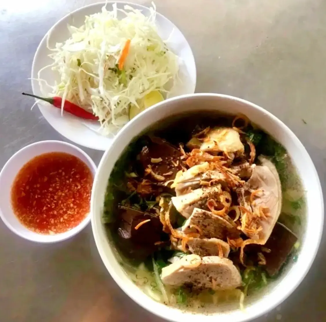 Hình ảnh Bún măng vịt