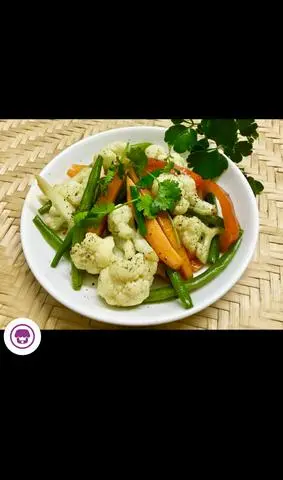 Hình ảnh Bông cải xào tỏi