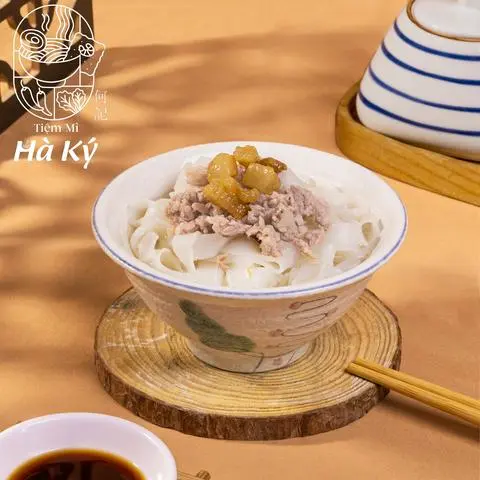 Hình ảnh Hủ Tiếu Nhỏ Em Bé Thịt Bằm ( Không hộp)