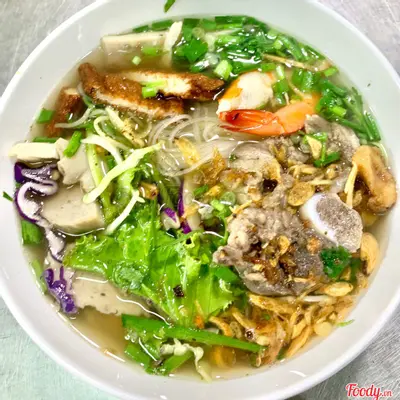 Hình ảnh Hủ tiếu mực - tôm - cút
