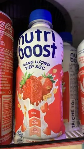 Hình ảnh Nutri boost dâu