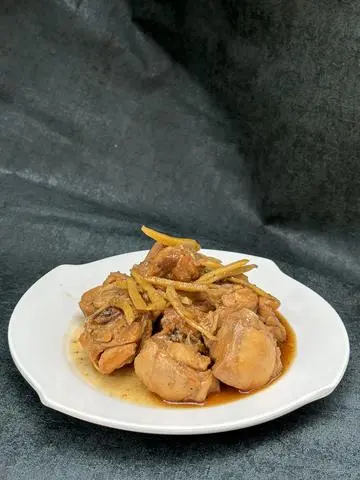 Hình ảnh Gà kho gừng
