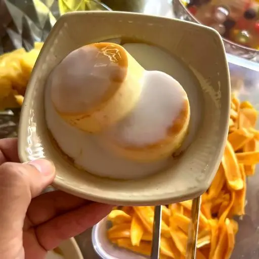 Hình ảnh Bánh flan cốt dừa 