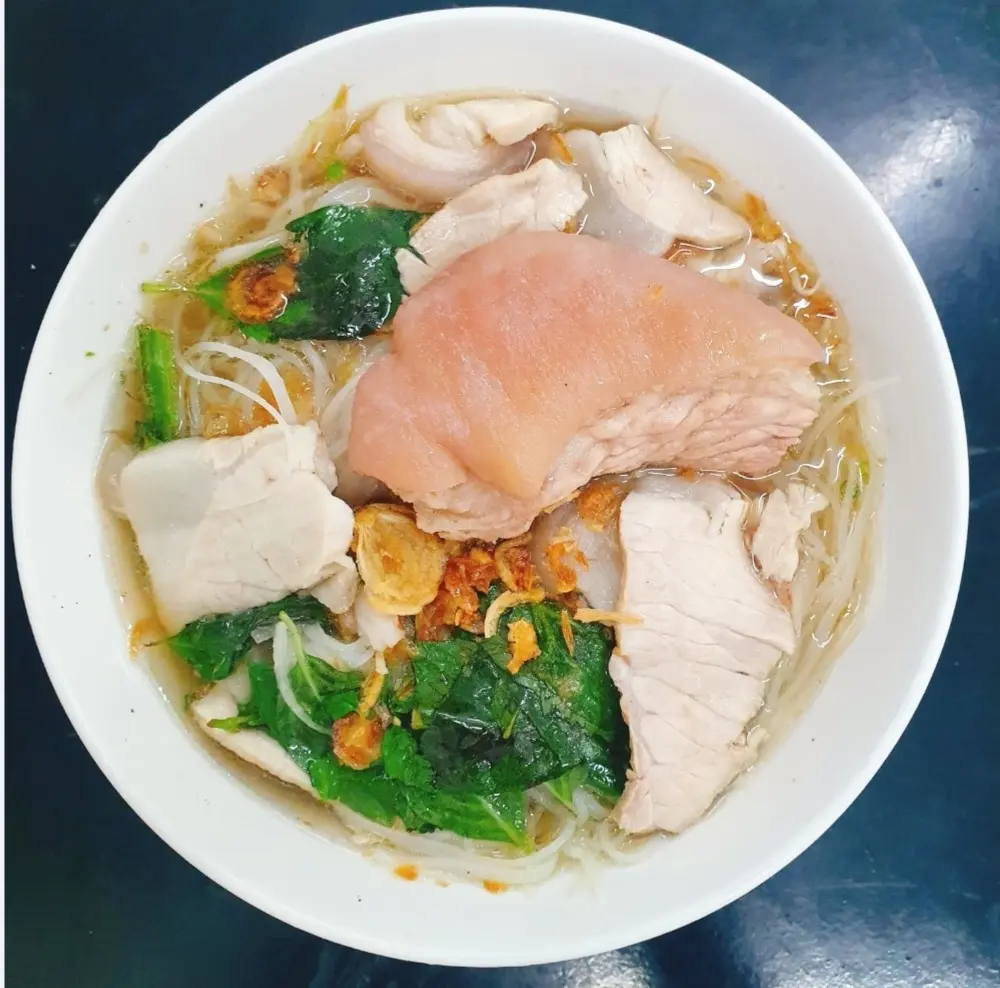 Hình ảnh Súp Hủ Tiếu Nóng Thịt Heo