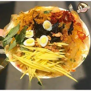 Hình ảnh Bánh tráng trộn rong biển - trứng gà
