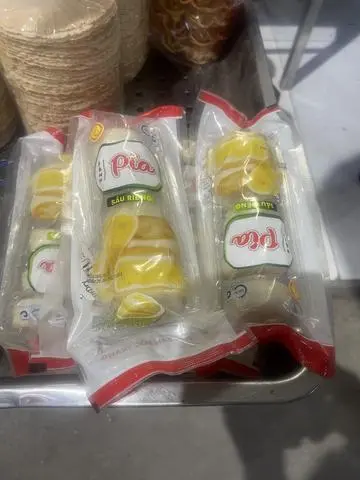 Hình ảnh bánh pía sầu riêng