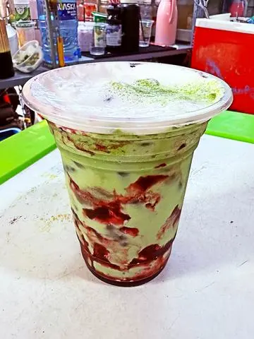 Hình ảnh Matcha Latte Việt Quất Kem Muối Ly Khổng Lồ 800ml