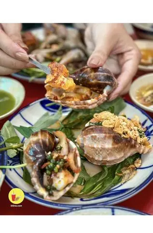 Hình ảnh Ốc khế nướng tiêu xanh 