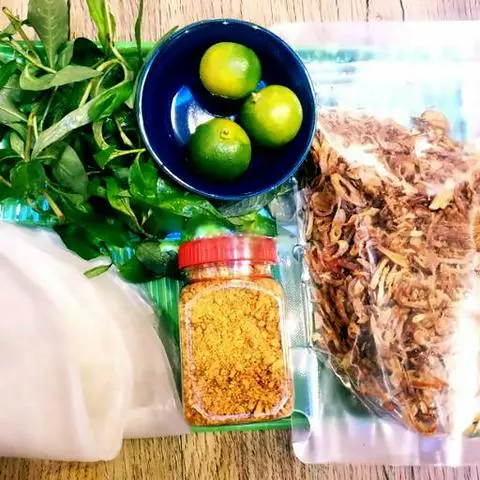 Hình ảnh Combo muối tỏi cuốn hành phi