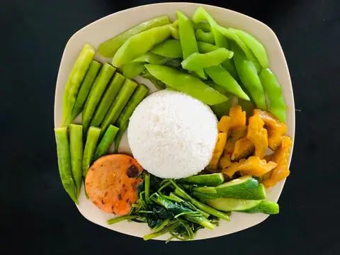 Hình ảnh cơm chay thập Cẩm +chả nấm 