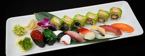 Hình ảnh combo sushi .maki A