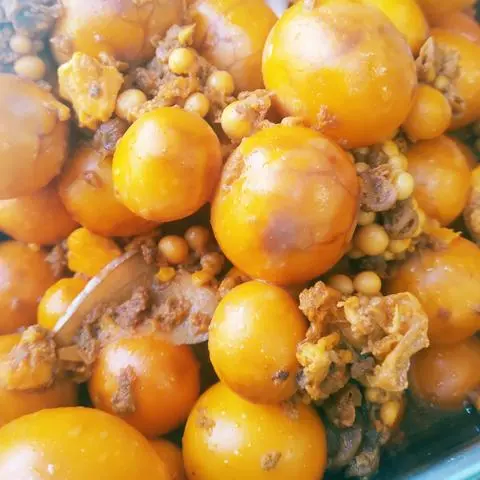 Hình ảnh Trứng Gà Non Cháy Tỏi 45k/100gr