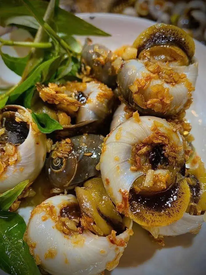 Hình ảnh Ốc mỡ cháy tỏi