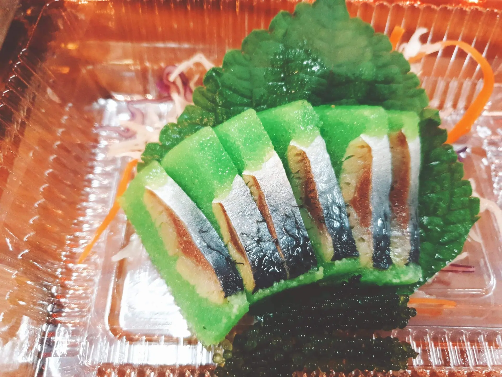Hình ảnh Sashimi cá trứng xanh