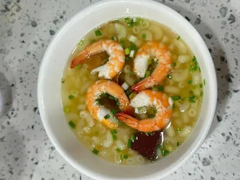 Hình ảnh Nui tôm