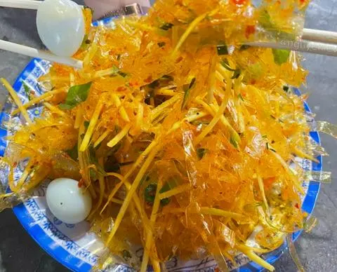 Hình ảnh bánh tráng trộn tóp mỡ 