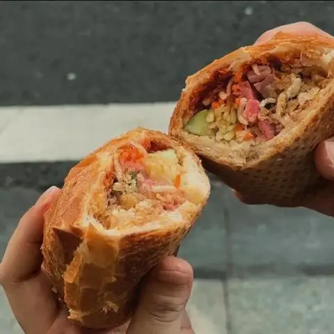 Hình ảnh Bánh mì nem