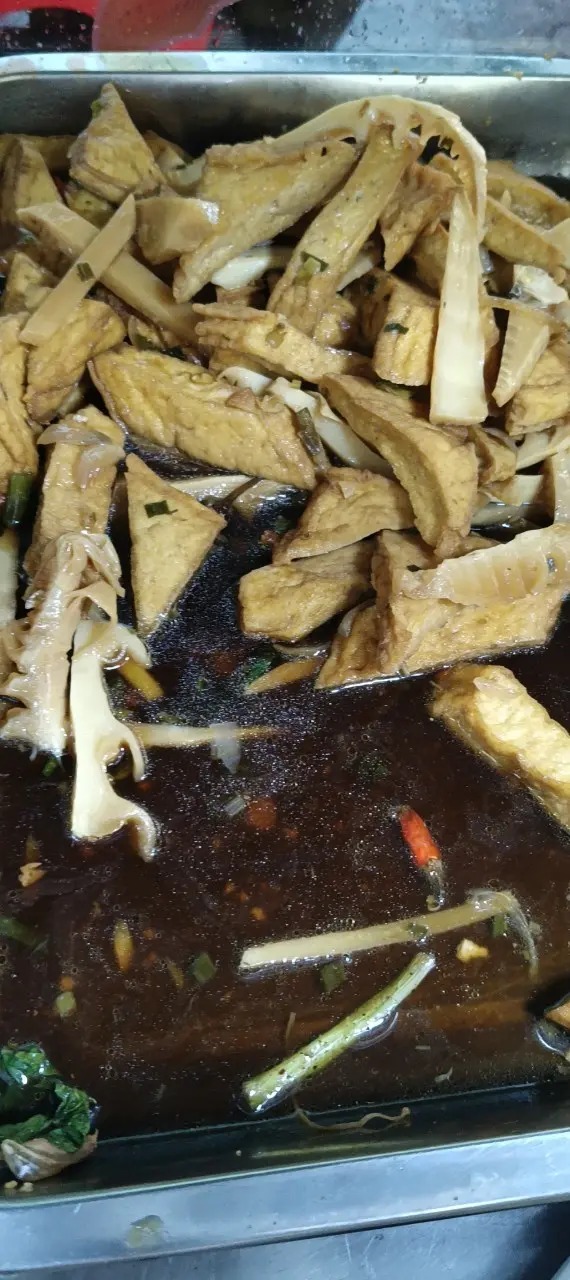 Hình ảnh Đâu hủ kho măng ( k cơm)