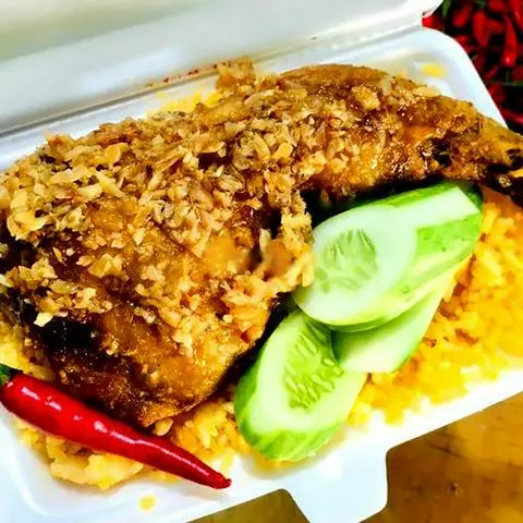 Hình ảnh Cơm đùi gà 1/4 mắm tỏi - canh