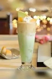 Hình ảnh Latte matcha đào