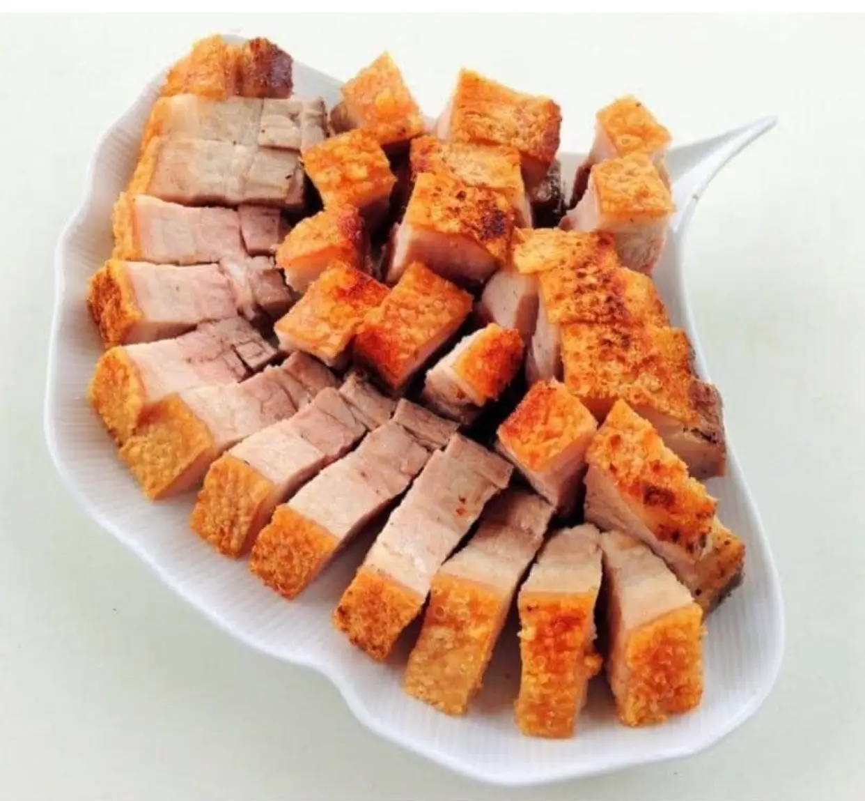 Hình ảnh Ba Rọi Rút Sườn 1Kg (Chặt Sẵn)