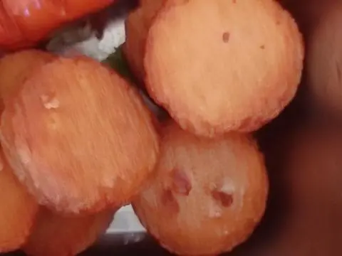 Hình ảnh mì 1 vắt chả cá phô mai (2 cục)