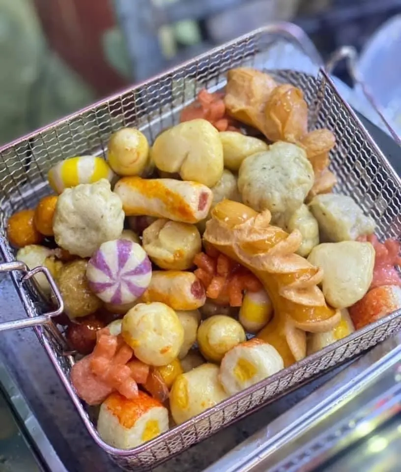 Hình ảnh COMBO CÁ VIÊN CHIÊN PHẦN LỚN + TẶNG LY HỒNG TRÀ