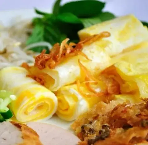 Hình ảnh Bánh cuốn trứng không chả