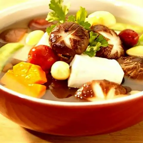 Hình ảnh Canh ngũ sắc chay