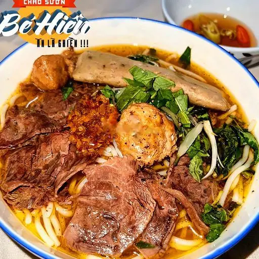 Hình ảnh Bún bò nạm chả